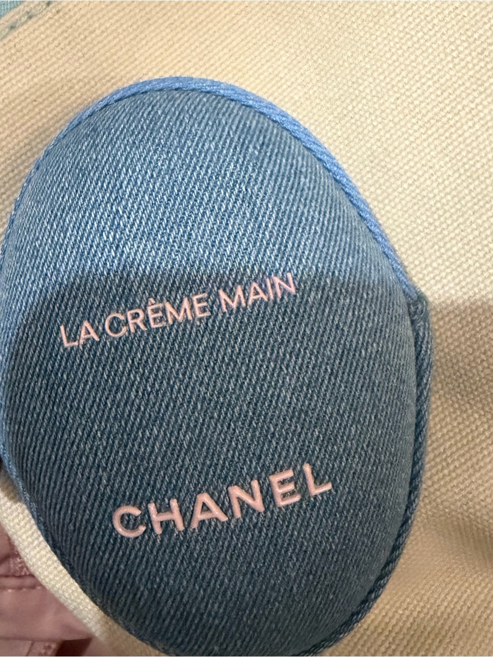 Women's Accessories Subcategory Identification